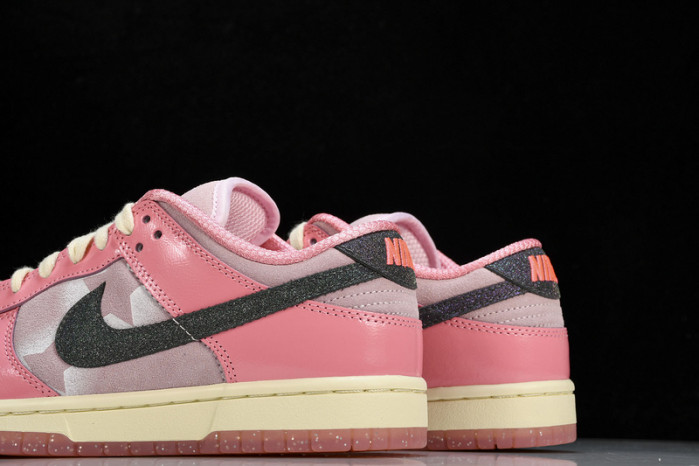 Nike  Dunk Low LX“Hot Punch and Pink Foam”  FN8927-621