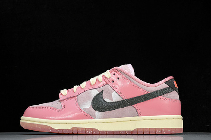 Nike  Dunk Low LX“Hot Punch and Pink Foam”  FN8927-621