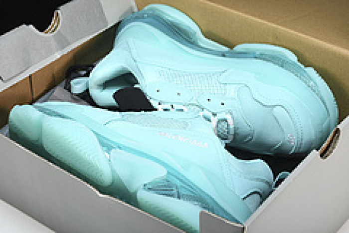 BLCG  Triple S 3.0 W2GA14590