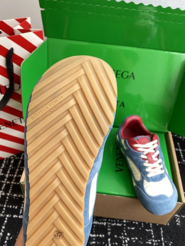 b0tt*ga Ven*ta  sneaker