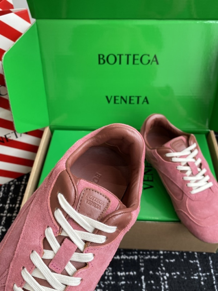 b0tt*ga Ven*ta  sneaker