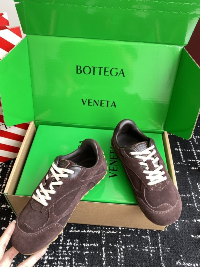 b0tt*ga Ven*ta  sneaker