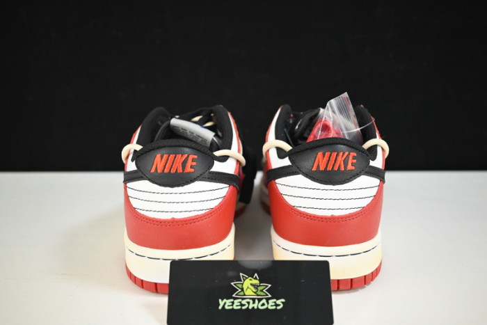 NIKE DUNK LOW  EMB CHICAGO KNICKS DD3363-100