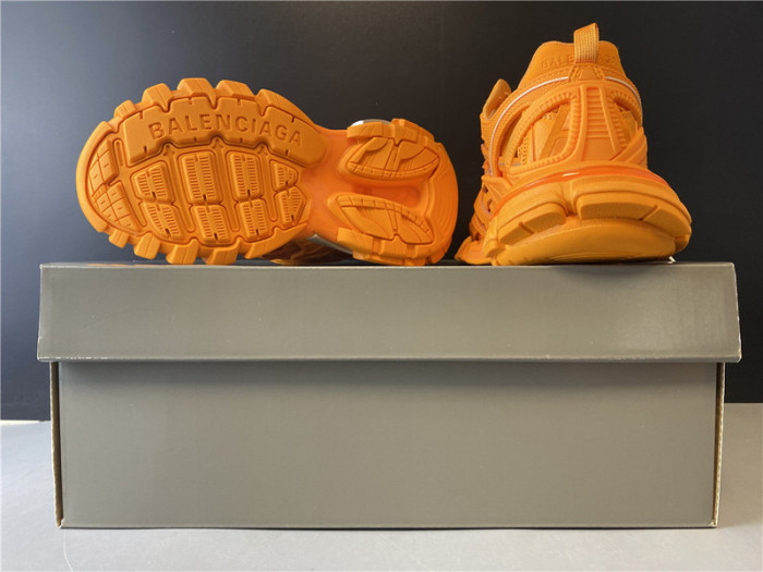 BLCG Track.2 Beige Blue Orange (W) 568615W2GN55817