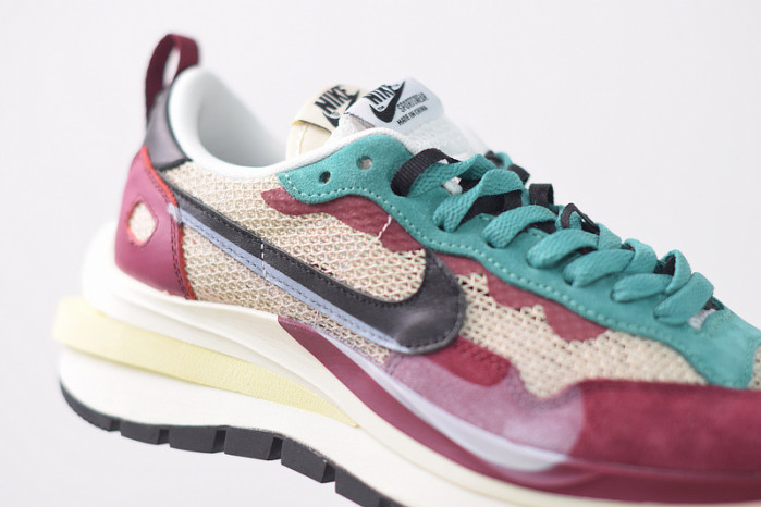 NIKE SACAI NIKE PEGASUS VAPORFLY SP BV0073-102