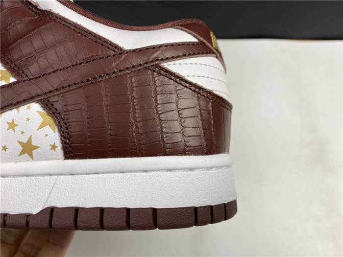 nike sb dunk low Svp*me stars barkroot brown (2021)  dh3228-103