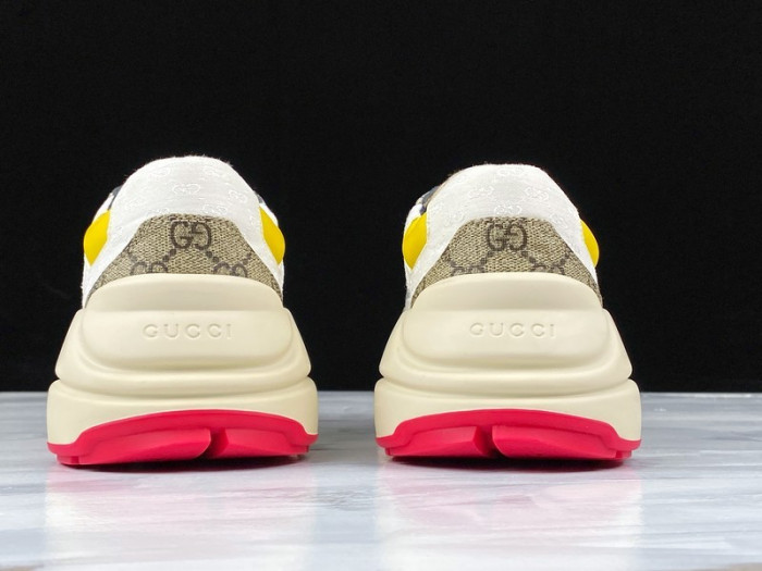 Gv*c rhyton vintage trainer sneaker 619891 99wf0 4370