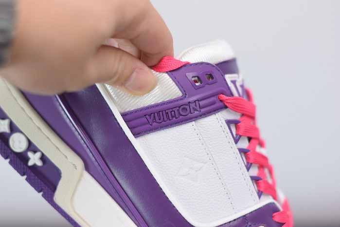 LV SNEAKER LOW YEE-002