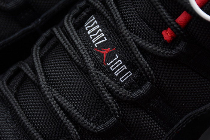 Jordan 11 Retro Low Bred  528895-012